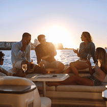 Luxury seekers